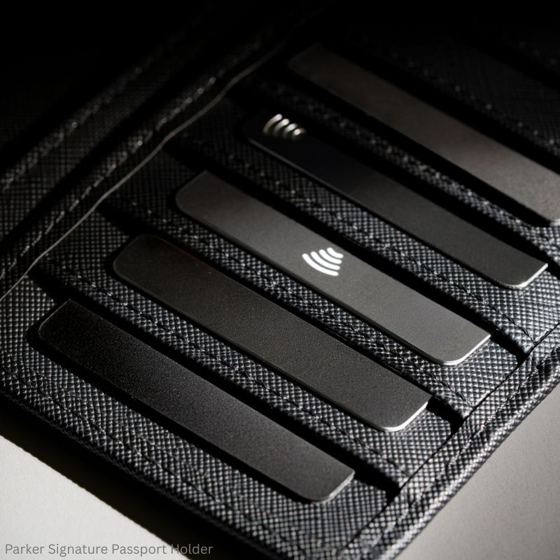 Parker Signature Premium Travel Passport Holder